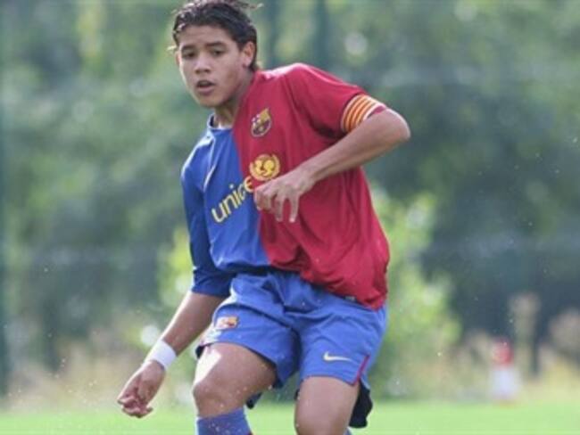 Entrena Jonathan Dos Santos en Seúl con el primer equipo del Barcelona