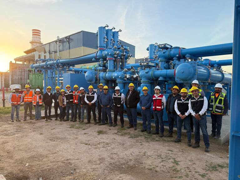 La CFE mejora la confiabilidad de la red nacional de transmisión a lo largo de México