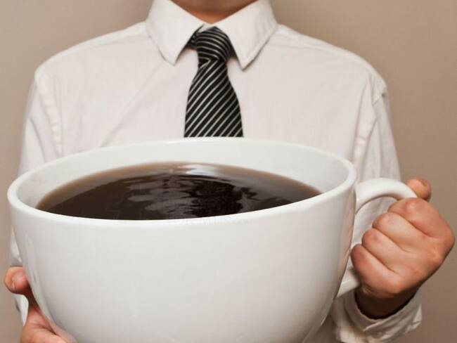 ¿Qué pasa cuando tomamos cafeína en exceso?