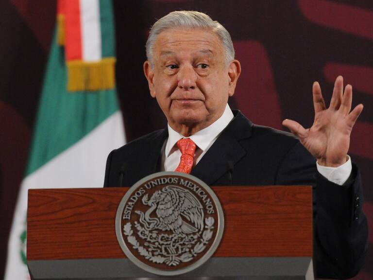 AMLO envió 20 reformas constitucionales que serán discutidas por los diputados y senadores