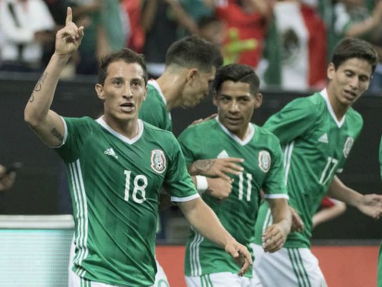 México vence a Paraguay en Atlanta y ya suma 18 partidos sin conocer la derrota