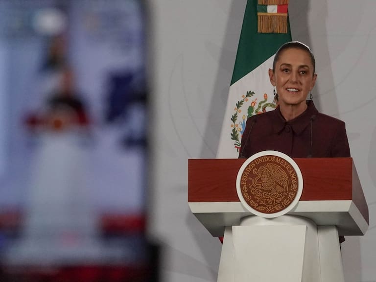 La presidenta Sheinbaum celebró que Keiko Fujimori, presidenta electa de Perú haya aceptado la solicitud para que Betssy Chávez pueda ser trasladada a México. FOTO: ROGELIO MORALES/CUARTOSCURO.COM