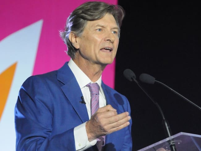 Me registraré al Frente Amplio por México y ganaré las firmas: De la Madrid