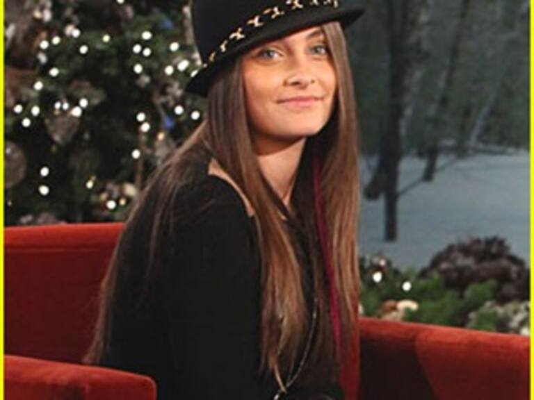 Escribe emotivo mensaje Paris Jackson en memoria de su padre
