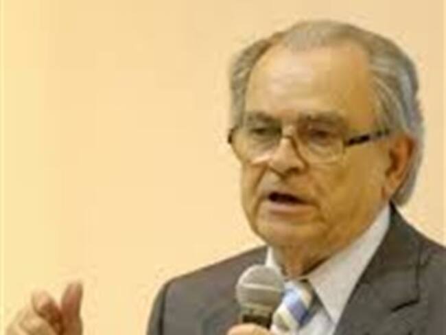 El futuro de la radio es inacabable. Ramiro Garza, escritor, locutor y productor