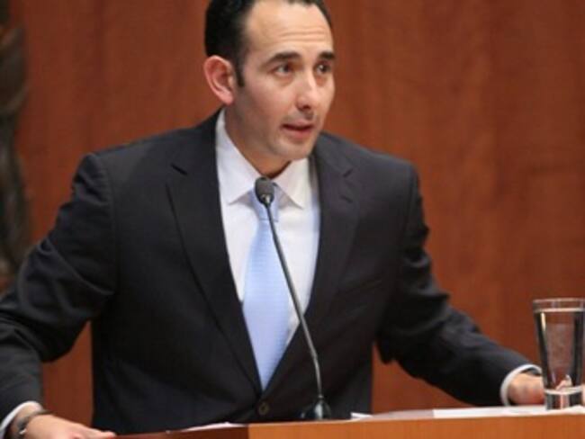 Contienda interna PAN. Senador Roberto Gil Zuarth, PAN