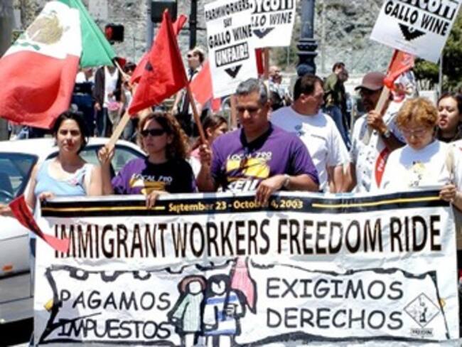 Cree mayoría en EUA que reforma migratoria debería incluir ciudadanía