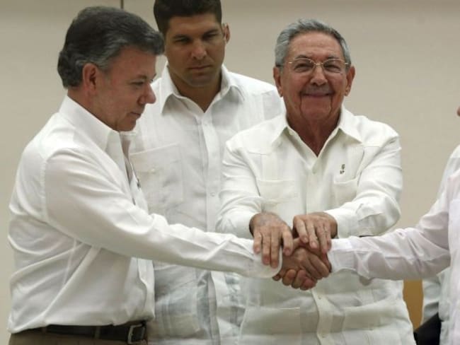 Histórico: Gobierno colombiano y FARC firman acuerdo de paz