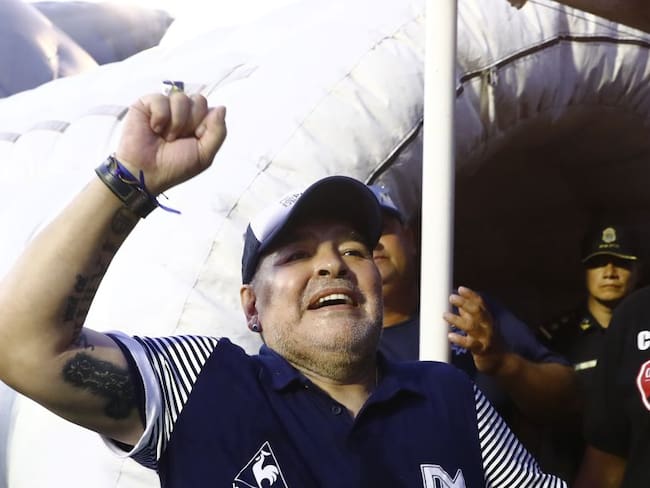 Maradona fue internado de emergencia