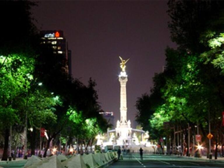 Montan 3 escenarios en Reforma para festejos Bicentenario