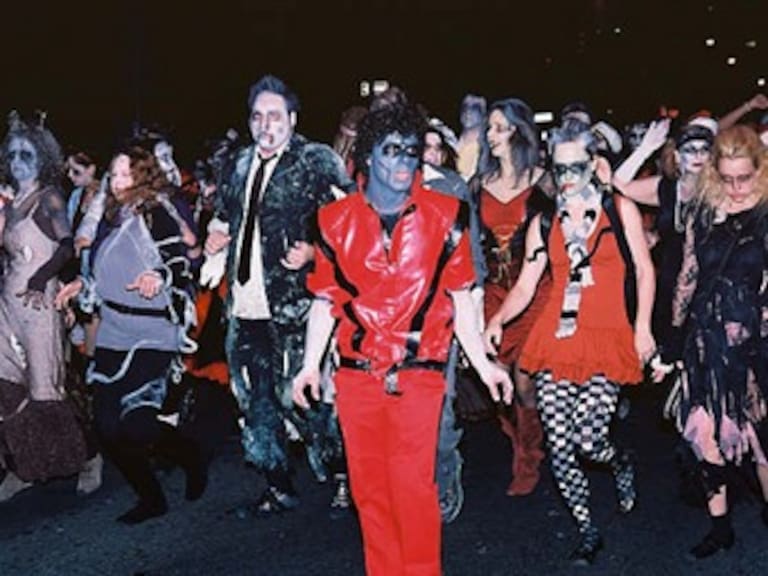 Rompen mexicanos récord Guiness con homenaje a Michael Jackson