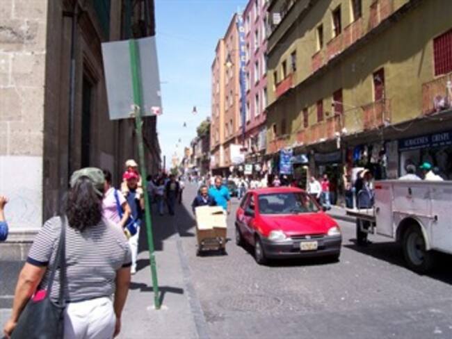 Advierten SSPDF cero tolerancia para quien se estacione en Centro Histórico