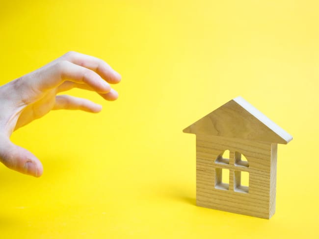 ¿Invadieron tu casa? Conoce los pasos a seguir para actuar ante la ley y las multas para los paracaidistas