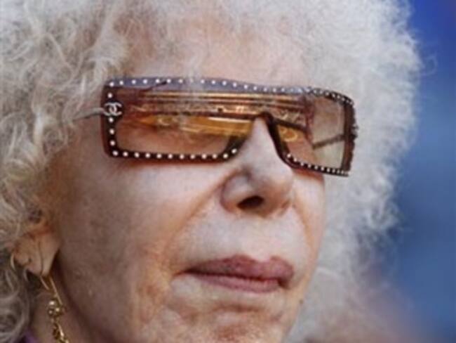 Se casa duquesa de Alba por tercera ocasión a los 85 años