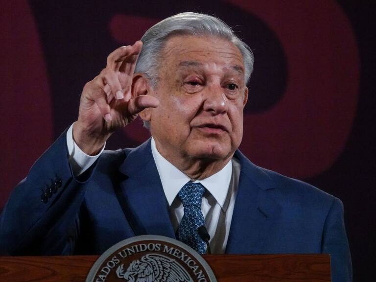 El uso bots es parte de la mafia de publicistas internacional, señaló el presidente López Obrador quien ahora dará un espacio en su conferencia al análisis de su uso