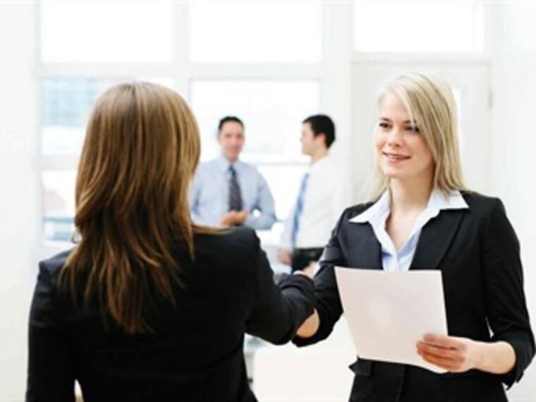 Consigue trabajo con educación superior. Roberto Morán, de Dinero Inteligente. 15/01/13