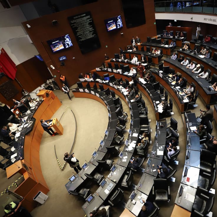 En el Senado, unos se burlan y otros se enojan por retiro de visa a Andy López