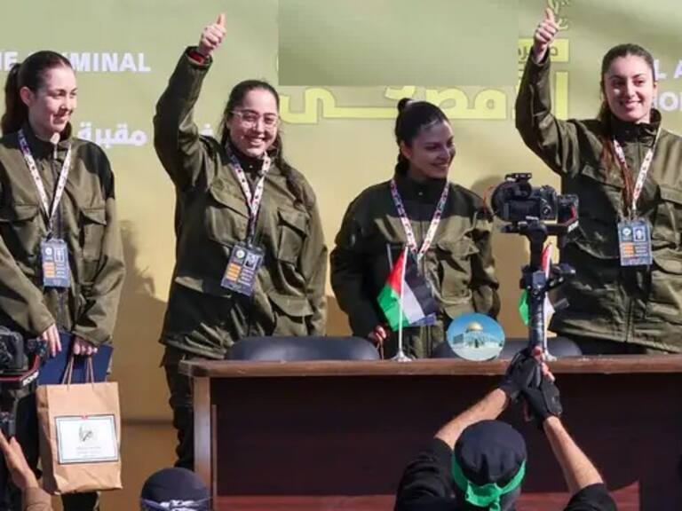 Karina Ariev, Daniella Gilboa, Naama Levy, de 20 años, y Liri Albag, de 19, soldados de Israel fueron liberadas.