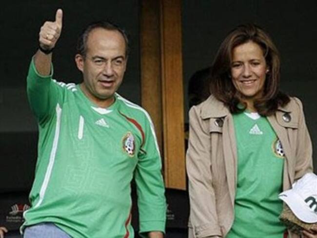 Abandera presidente Felipe Calderón a la Selección Mexicana