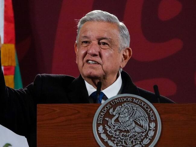 Podría AMLO corregir plana a diputados