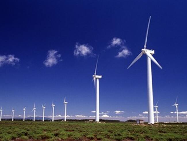 Buscan México y Perú profundizar intercambios en materia energética