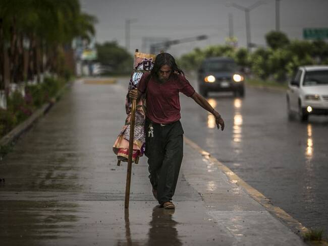 El ciclón tropical Adrián ocasionará tormentas muy fuertes