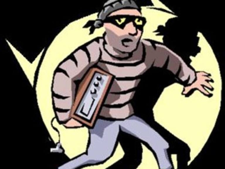 Presunto ladrón deja su foto en el lugar donde robó