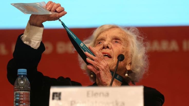Soy la escritora más viejita en la FIL de Guadalajara: Elena Poniatowska
