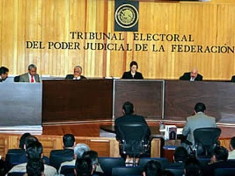 Frena TEPJF sanción contra PRI por 'charolazo'