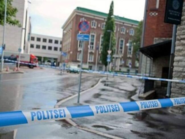 Hombre que secuestró a varias personas en EEUU se suicidada tras liberarlas