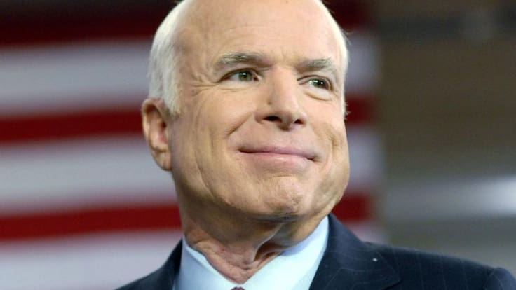 Muere John McCain