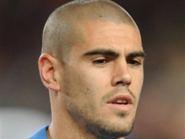 Víctor Valdés se despide del mundial por lesión en la rodilla