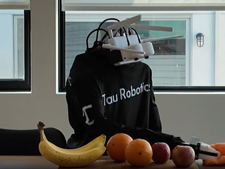 El robot de 30 dólares que limpia tu casa y sorprende en San Francisco. X alexkoch_ai