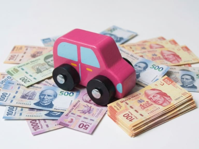 Si vas a verificar, recuerda que estos son los costos por holograma en marzo: $1,197 para el "00", $610 para el "0", $469 para los niveles "1" y "2", y $630 para el trámite de Exento Voluntario. Consulta aquí todos los Precios de la Verificación en Edomex 2026.