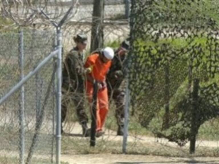EU deja de transferir presos de Guantánamo a Yemen