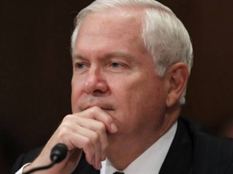 Desata polémica libro de ex secretario de defensa de EU