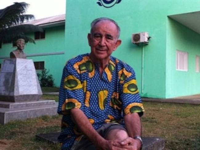 Misionero español infectado con ébola arriba a Madrid