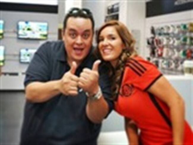 Celebran mexicanos triunfo de México frente a Camerún. Todos los detalles en 'El Pretexto del Balón'