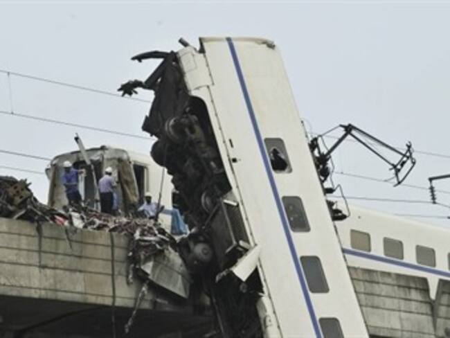 Atribuyen a problema de señalización accidente ferroviario en China
