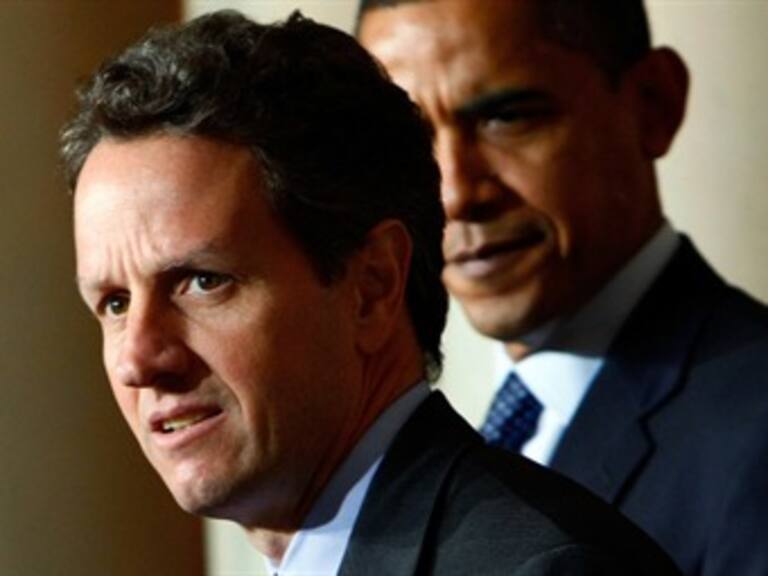 Obama pide a Geithner permanecer como secretario del Tesoro