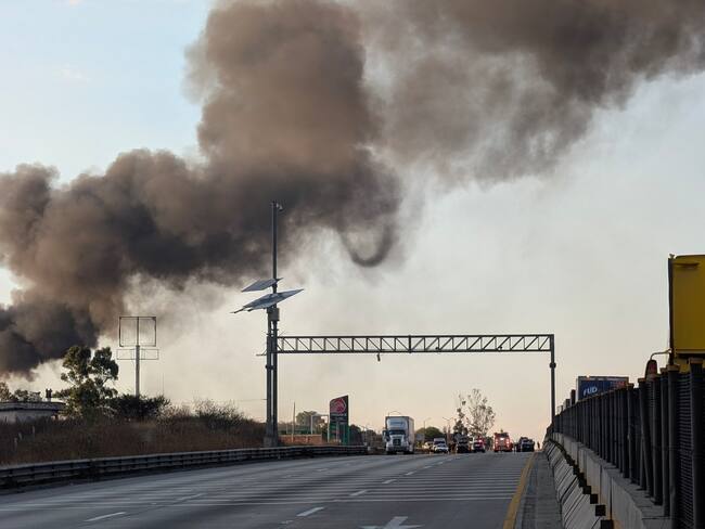 Continúan trabajos para enfriar la zona de la explosión en Tepejí del Río