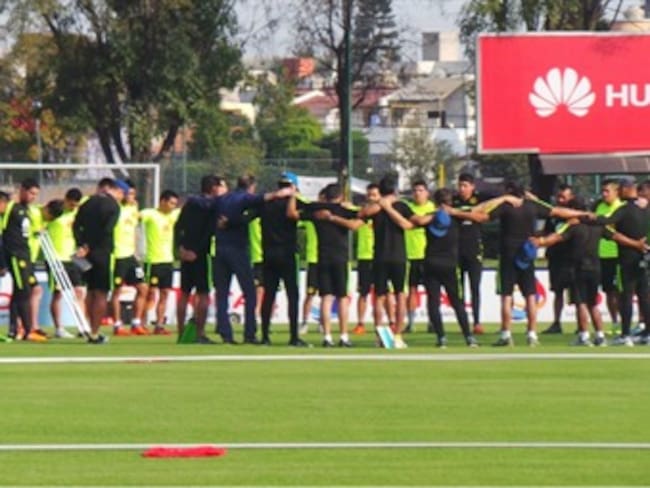 América regresó a entrenar sin Benedetto y Pablo Aguilar