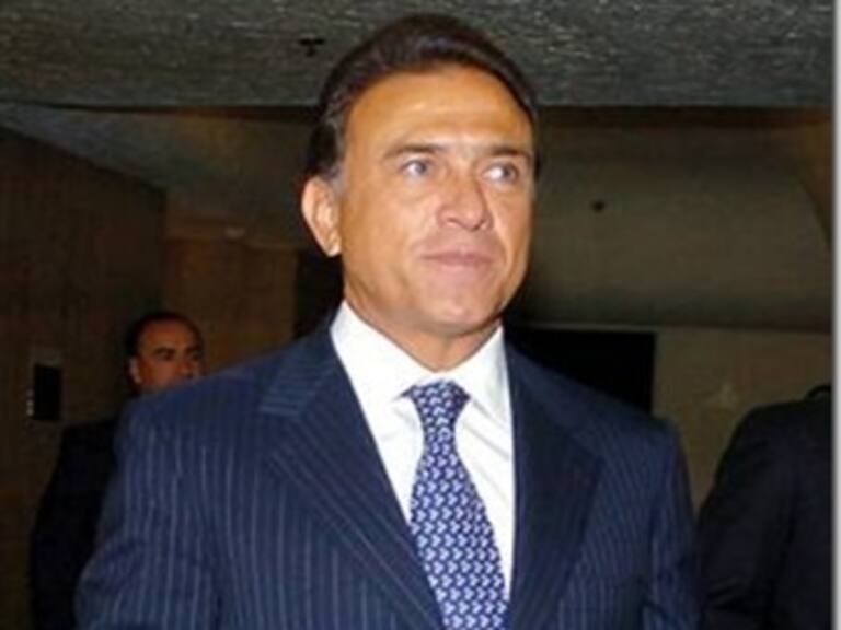 Exige Yunes a Herrera 'sacar las manos del proceso veracruzano'