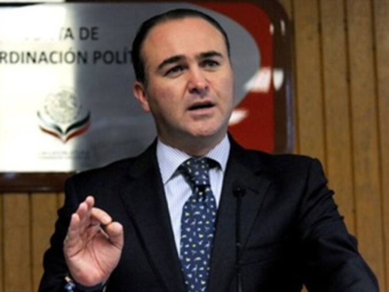 Reforma anticorrupción, Diputado Luis Alberto Villarreal, PAN, Coordinador Parlamentario