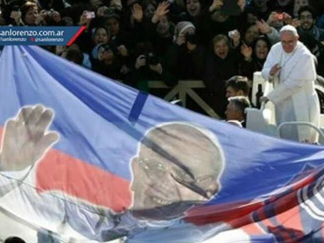 San Lorenzo de Almagro siempre está presente en los deseos del Papa