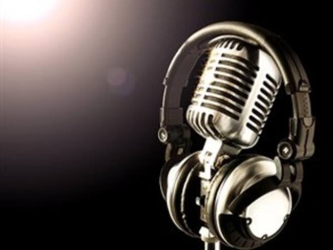 Otorgan premio a la Radio del Valle de México