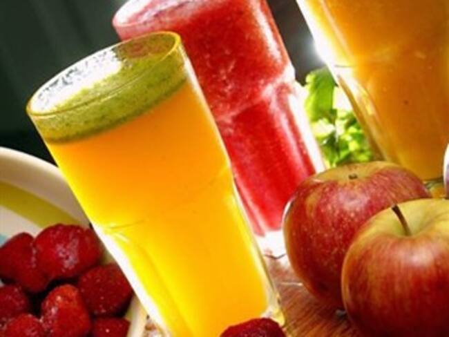 ¿Es necesario tomar jugos antes y después de correr? 'Runners' con Sonia Chávez