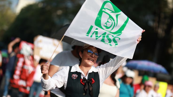 Semanas cotizadas IMSS: cómo obtener tu constancia y calcular tu pensión en 2026