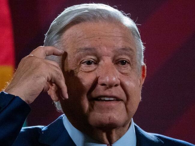 Dice AMLO no verle futuro a candidatura presidencial de Xóchitl Gálvez