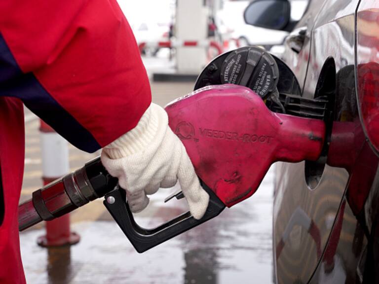 ¿Sabes cómo deducir la gasolina ante el SAT? Esta es la manera correcta